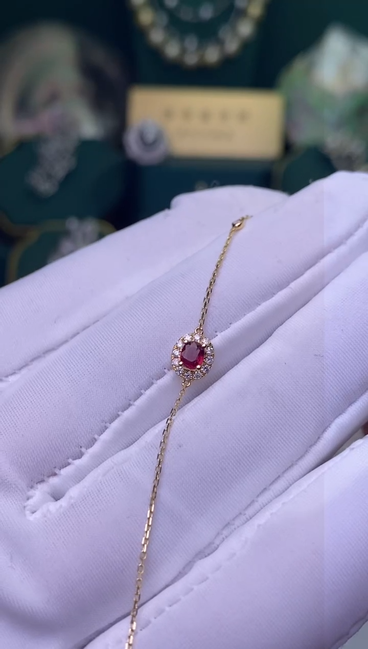 【闪购商品】红宝石手链18K金镶嵌1