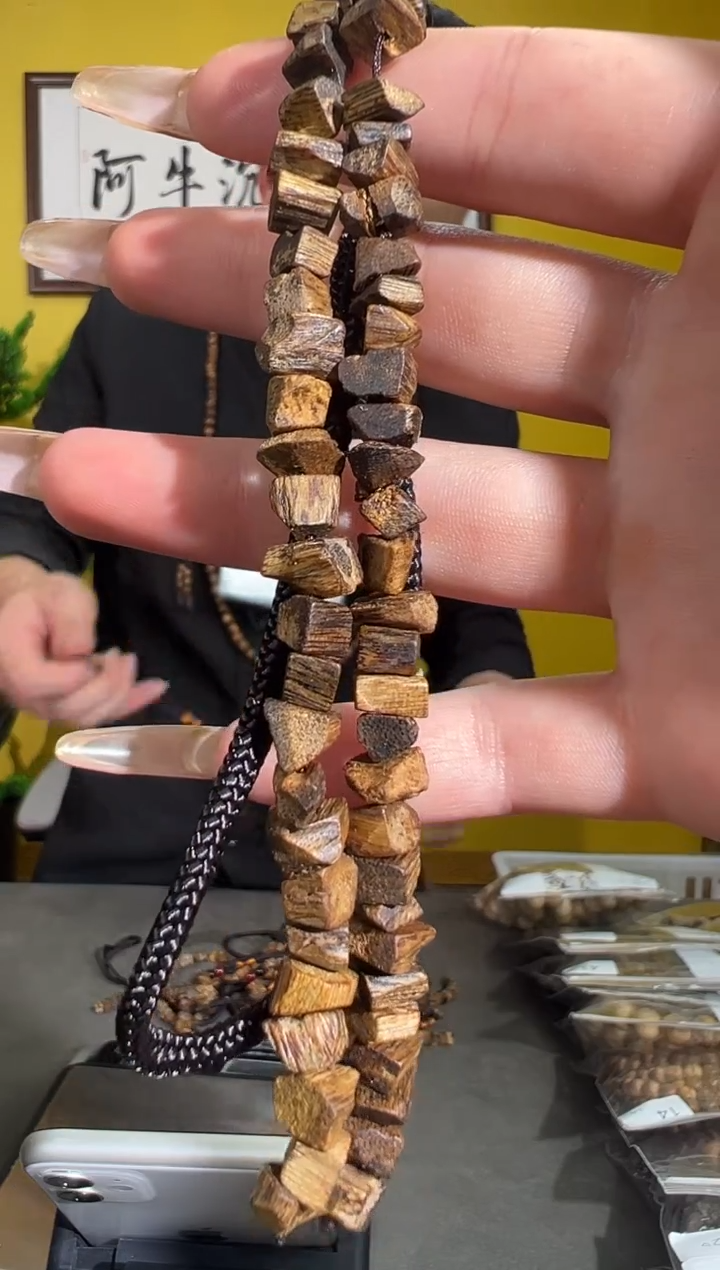 沉香香囊沉香8号车挂多样性发一