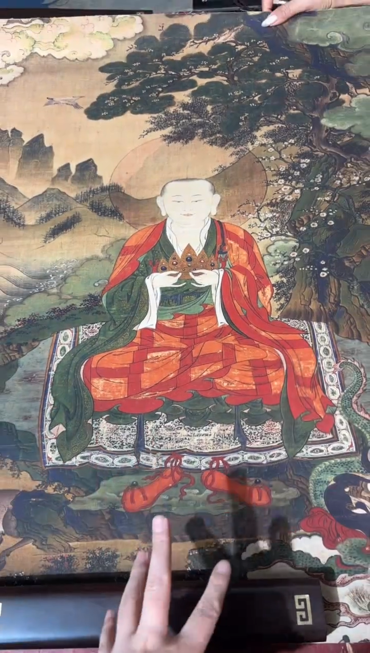 卷轴画龙妹的唐卡tk16