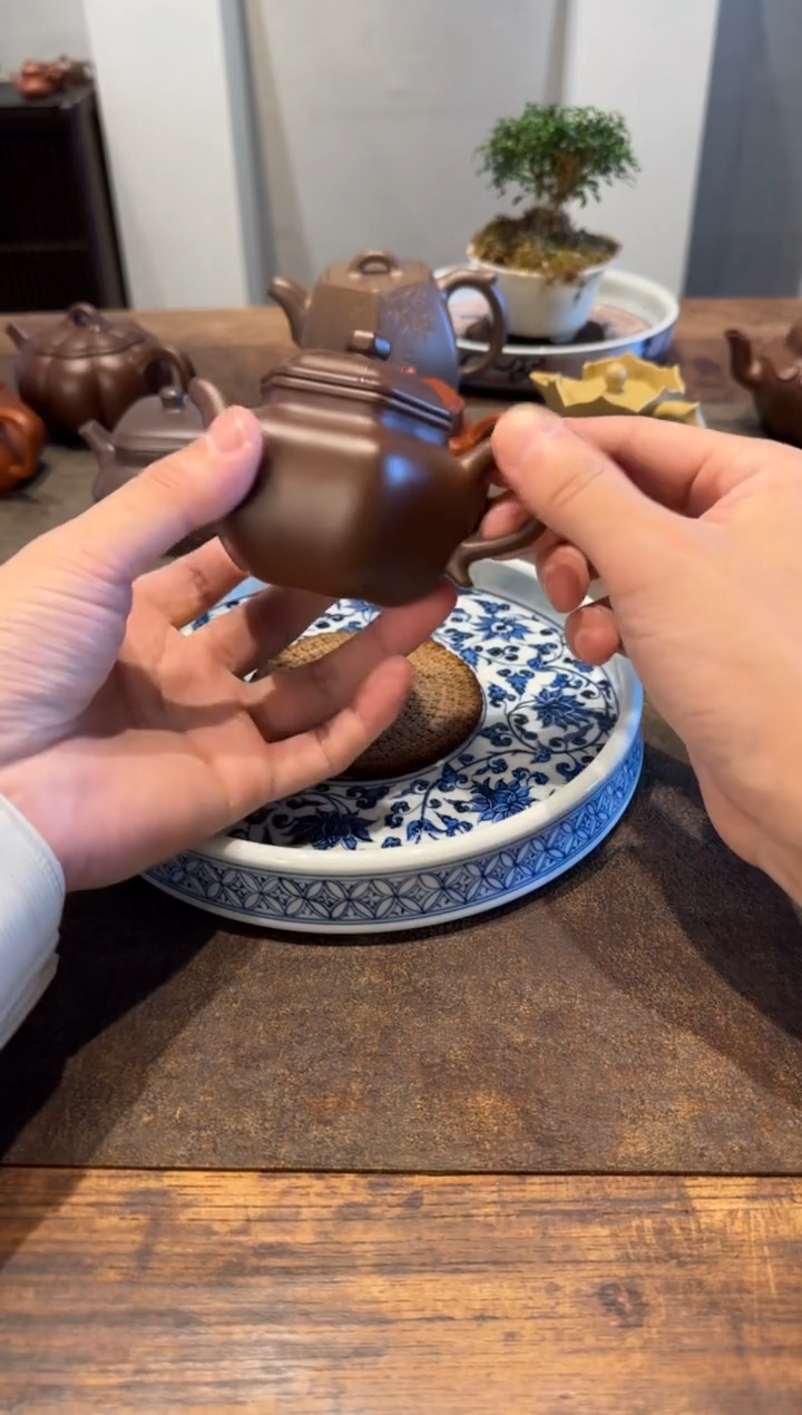茶壶紫砂褪**风古莲子紫砂壶