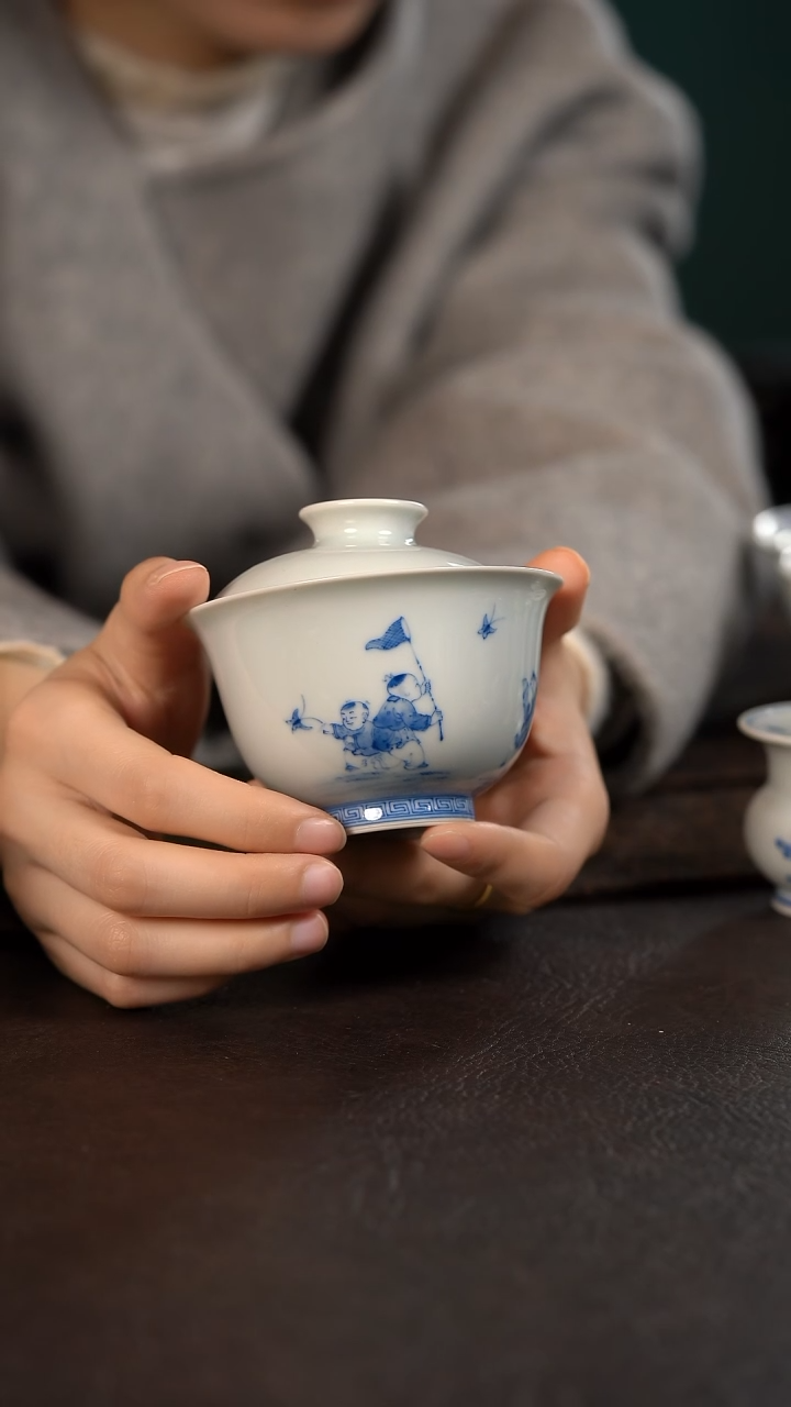 【闪购商品】杯聚澜堂童子扑蝶盖碗