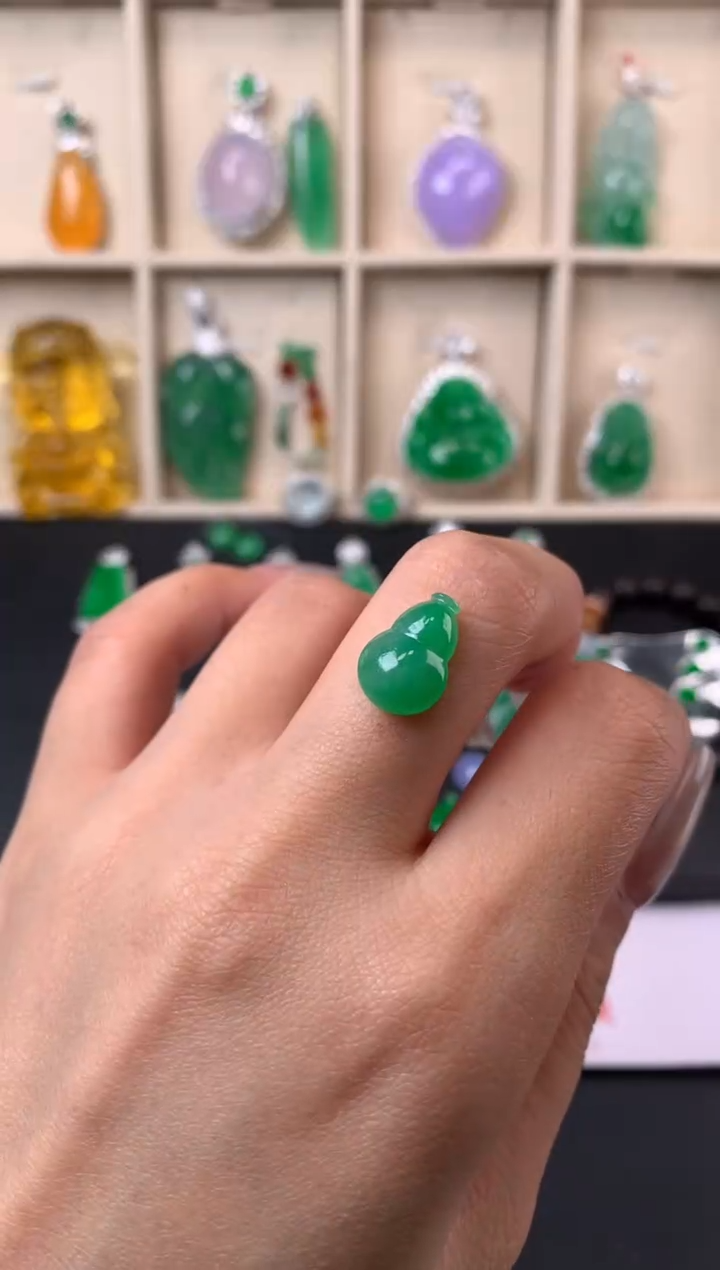 未镶嵌定制翡翠裸石（镶嵌定制）