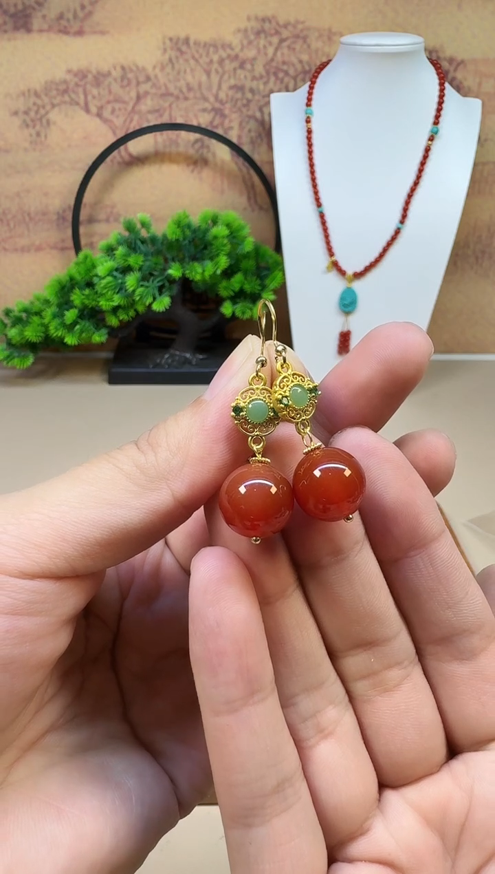 14K金镶嵌南红玛瑙耳饰E127 