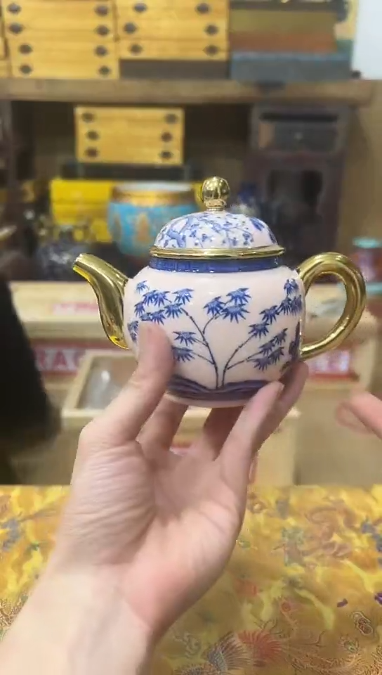 景德镇陶瓷摆件瓷