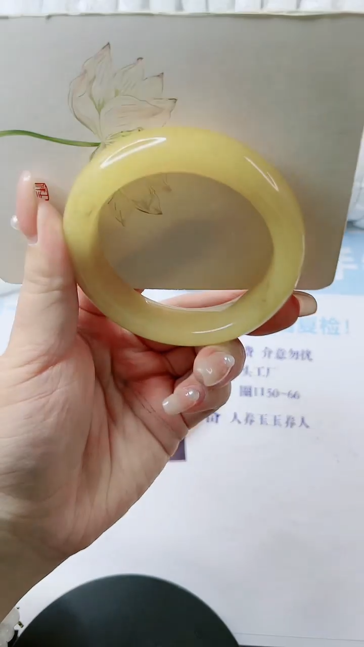 【闪购商品】石英质玉手镯未镶嵌多样性发货L158