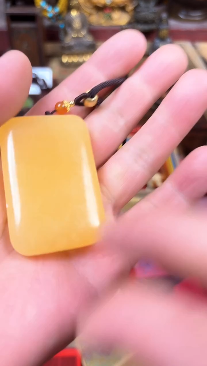 【闪购商品】和田玉（黄玉）挂件未镶嵌------------------