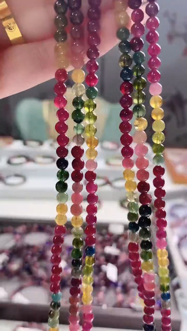 【闪购商品】碧玺多圈4.5*未镶嵌多人多样性发其一