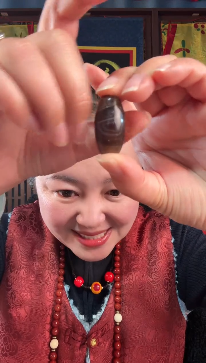 无非金属藏地丝丝古珠