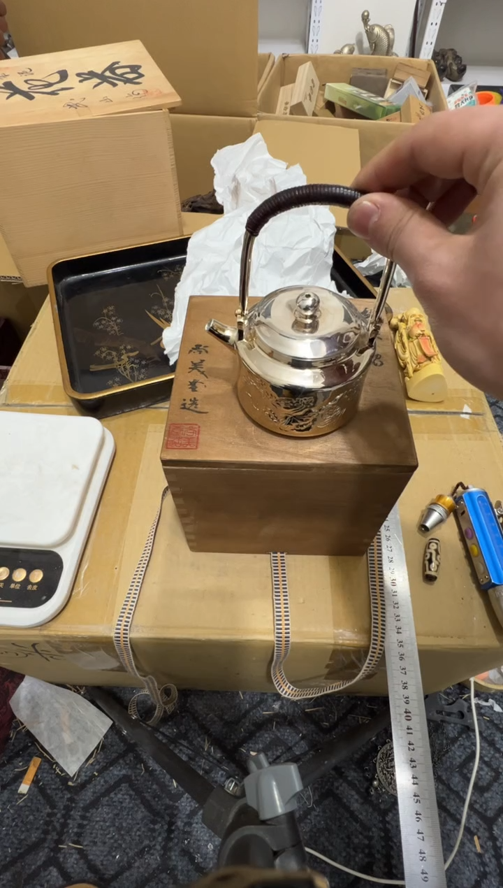 陶勇**心高缘中古美术工艺品