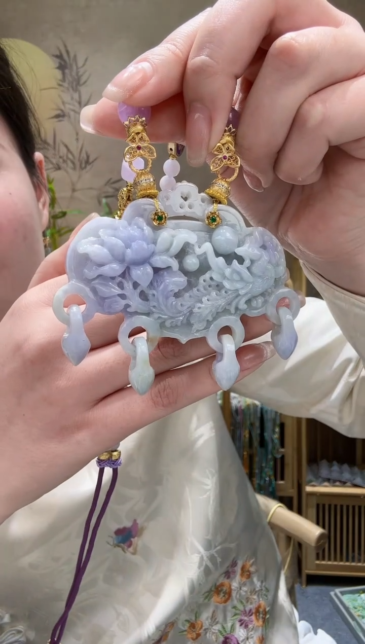 【闪购商品】翡翠颈饰未镶嵌吊坠