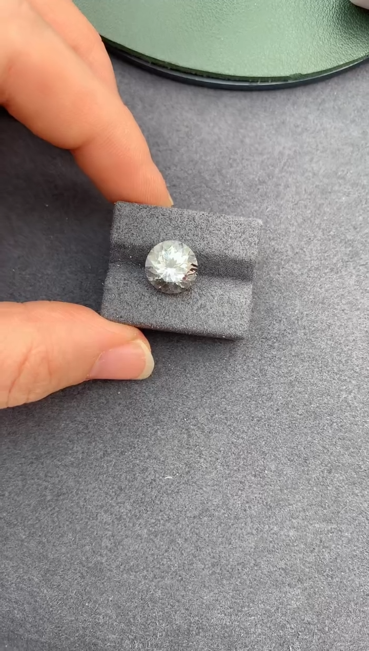 【闪购商品】绿柱石裸石未镶嵌3ct白海蓝