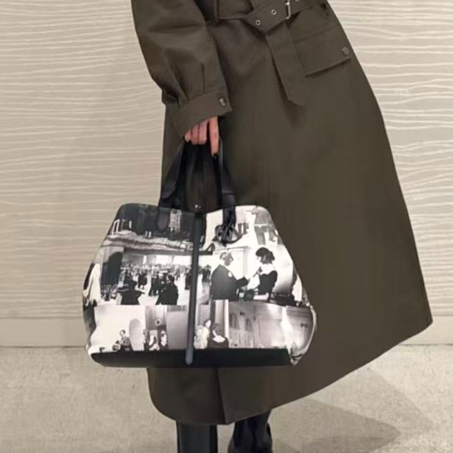 99新 DIOR/迪奥 坤球奢选迪奥25早春大号土著手提包
