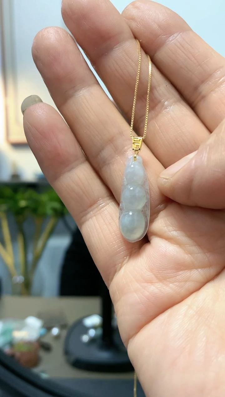 【闪购商品】翡翠颈饰18K金镶嵌吊坠