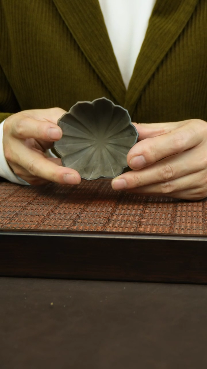 【闪购商品】坭兴陶纯手工仿生莲花主人杯