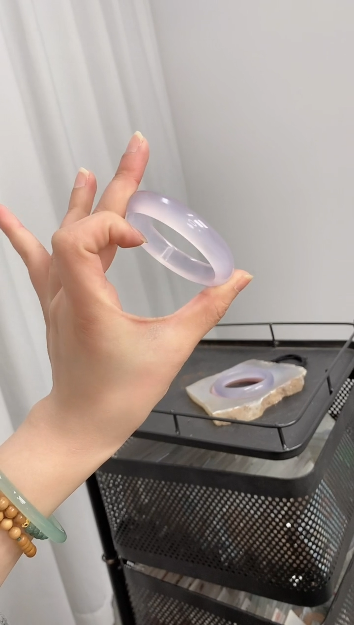 【闪购商品】玛瑙/玉髓手镯未镶嵌53-54圈