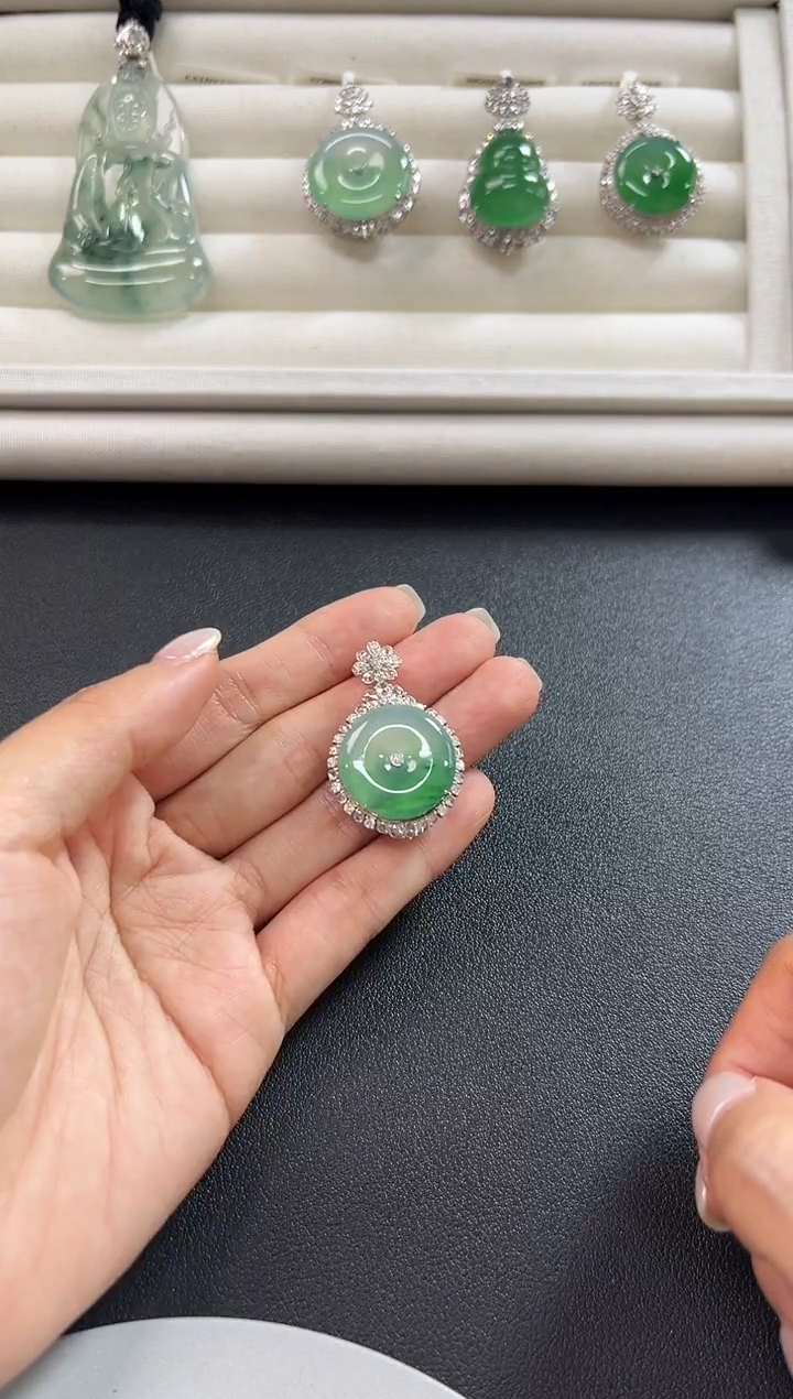 颈饰18K金镶嵌翡翠KXINL1219-014