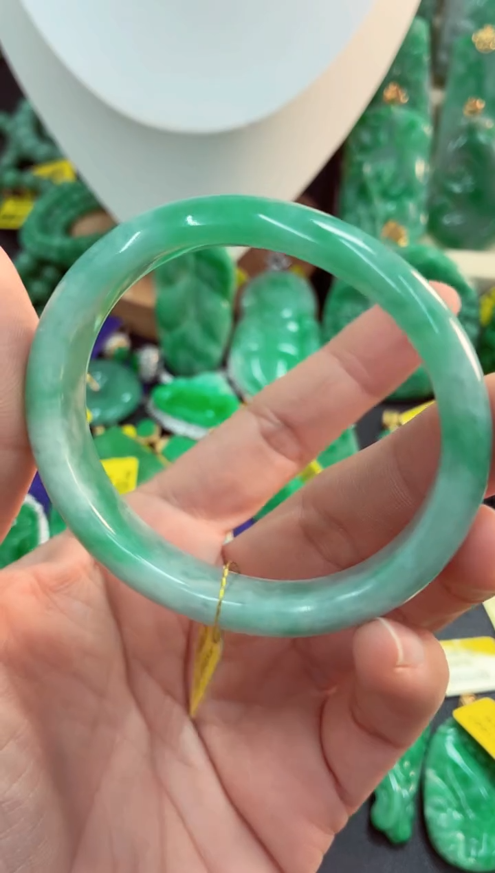 吊坠(不含链)未镶嵌翡翠天然缅甸翡翠A货