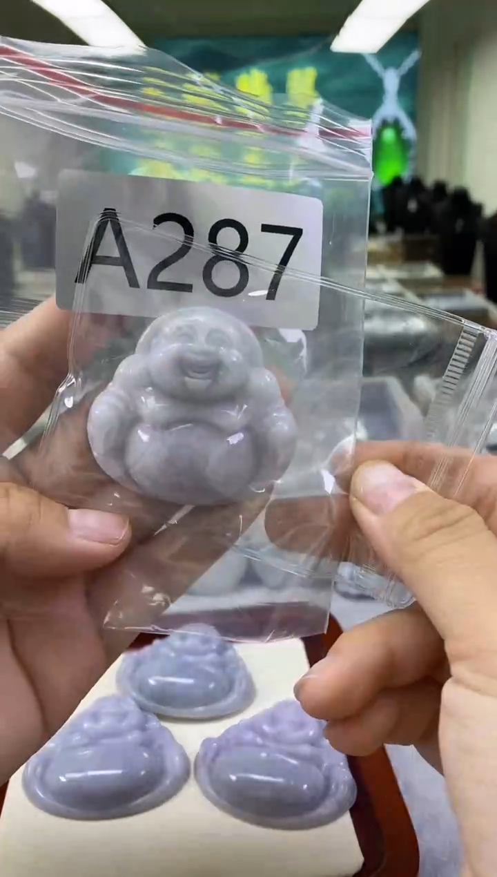 颈饰未镶嵌翡翠蒜**?a287