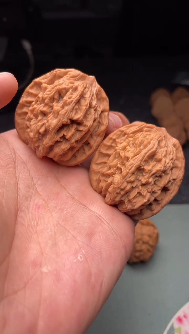 把件文玩核桃a237  麦虎  41尺