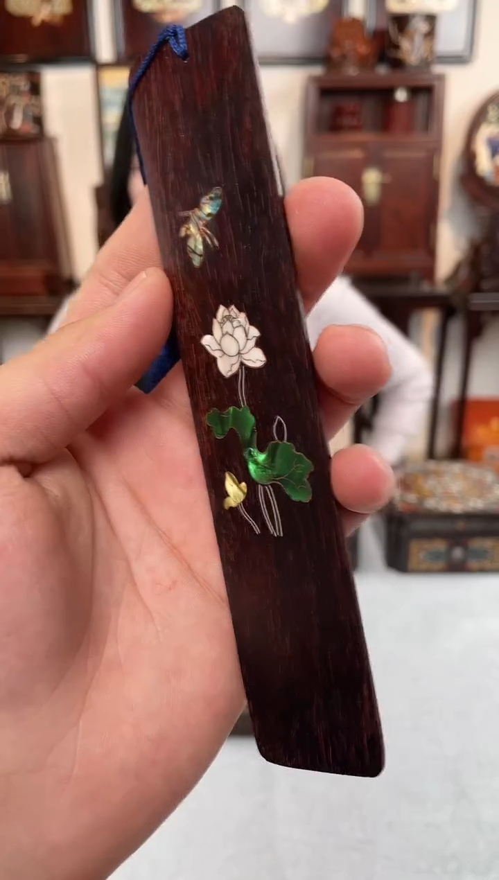 【闪购商品】紫檀木类成套家具书签