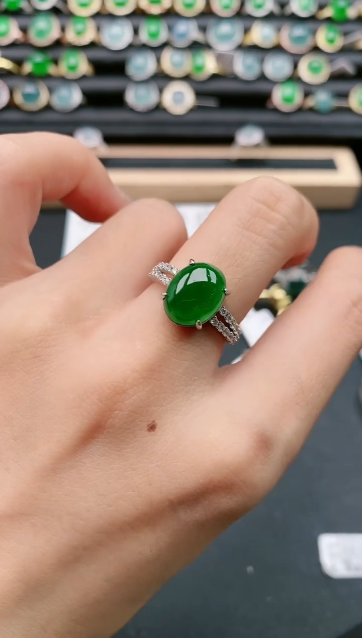 【闪购商品】翡翠戒指银S925镶嵌11111