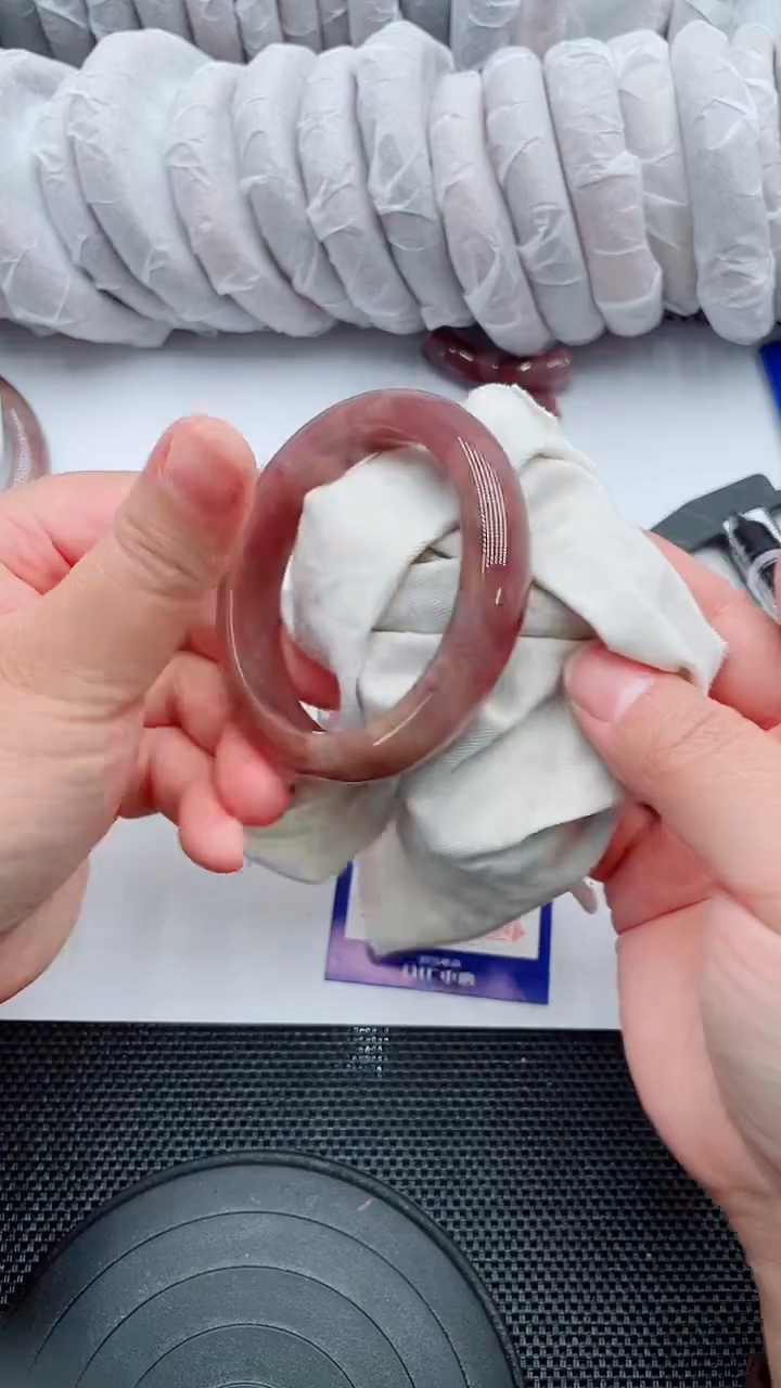 未镶嵌手镯石英质玉83-56-57