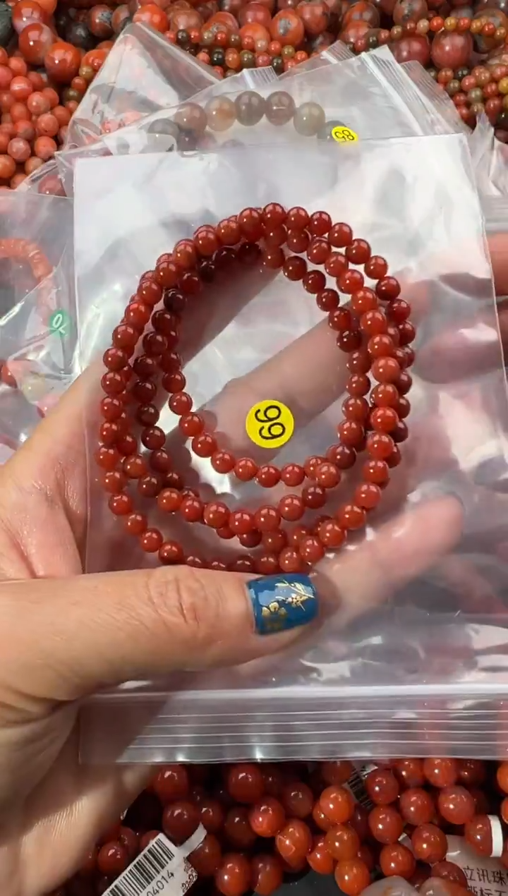 未镶嵌手串南红玛瑙1