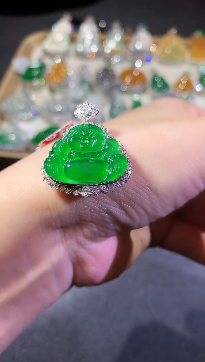 【闪购商品】翡翠吊坠(不含链)18K金镶嵌58-佛公