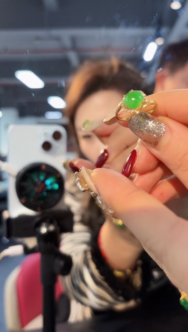 【闪购商品】翡翠戒指18K金镶嵌缅料A货/支持复检/一件