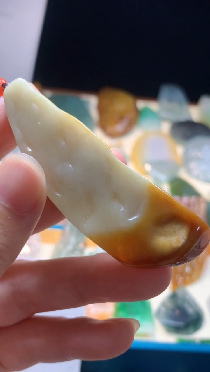 吊坠(不含链)未镶嵌翡翠吊坠