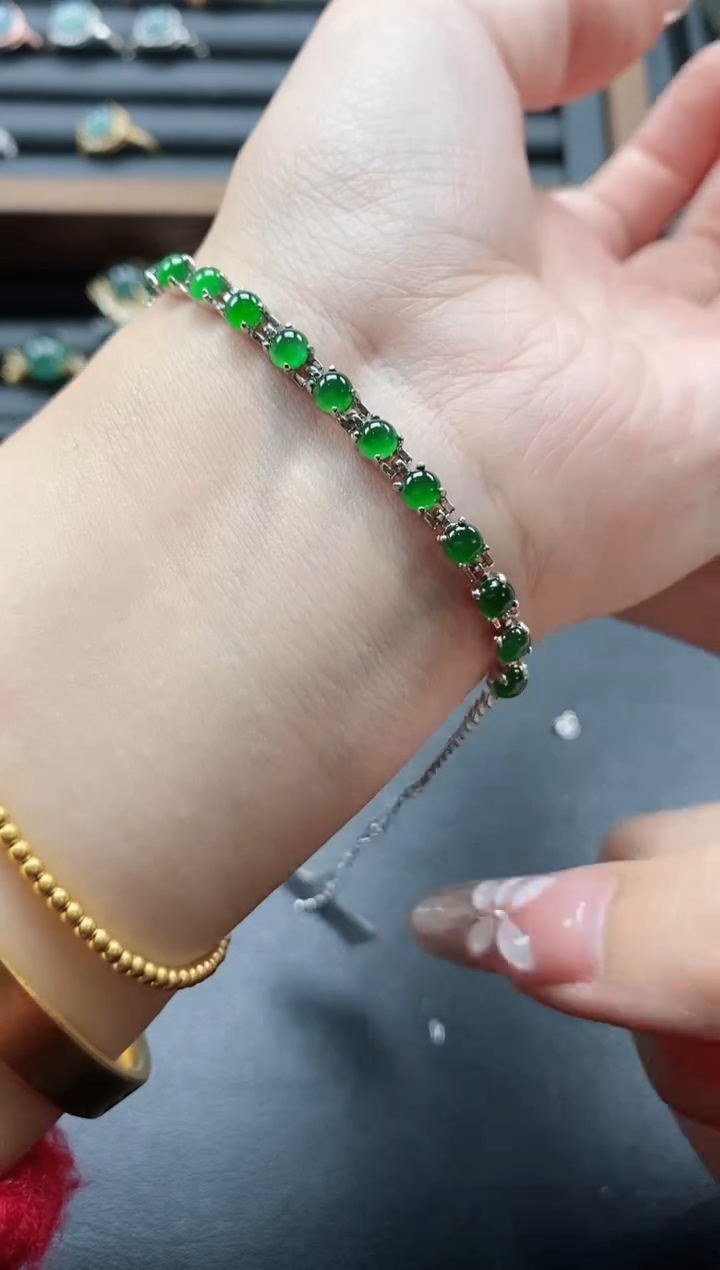 【闪购商品】翡翠戒指银S925镶嵌51151