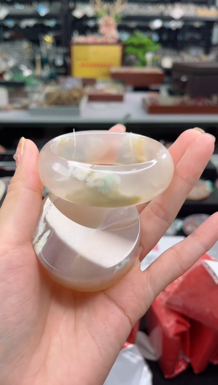 【闪购商品】石英质玉手镯未镶嵌53圈口（赠品镯心）3538712