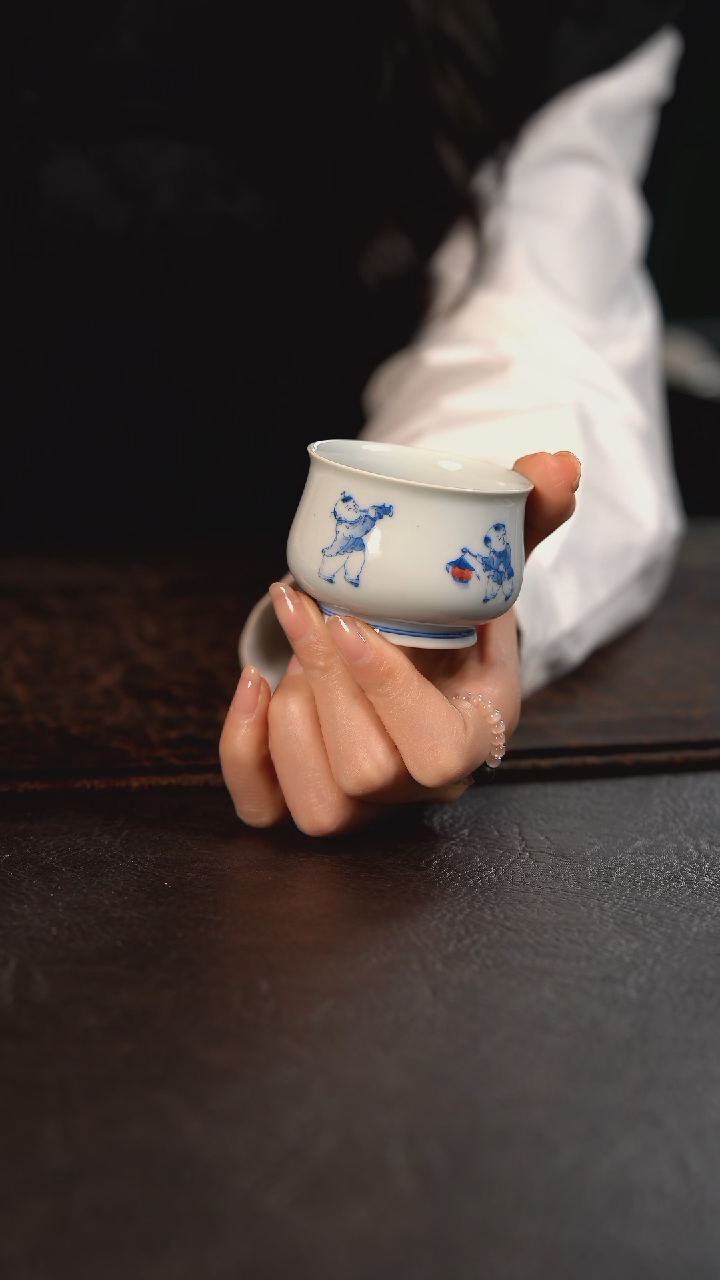 【闪购商品】杯聚澜堂童子五子闹春憨憨杯