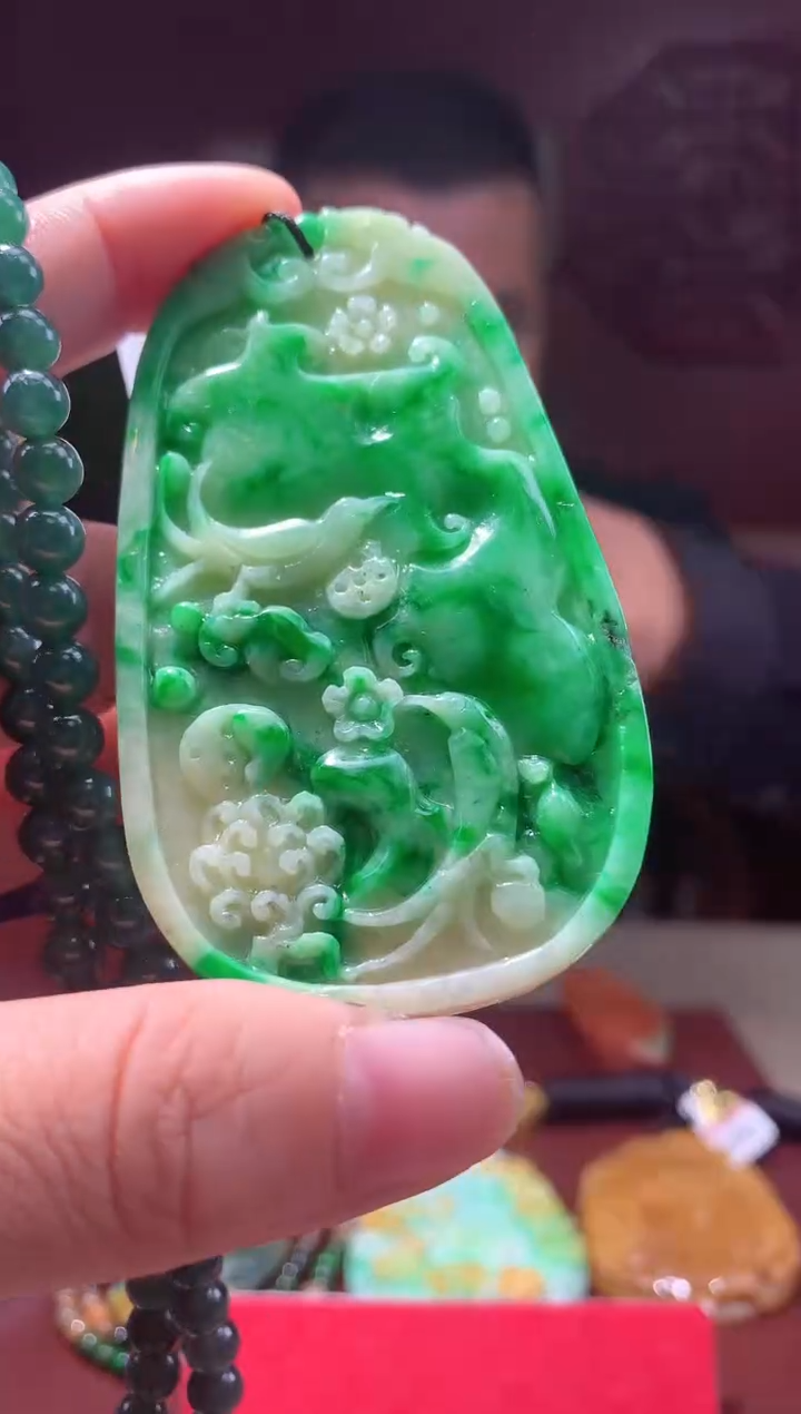 定制翡翠未镶嵌天然翡翠（拍一发一）