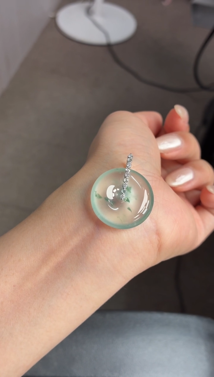 吊坠(不含链)18K金镶嵌翡翠33 平安扣 24.9 6.0