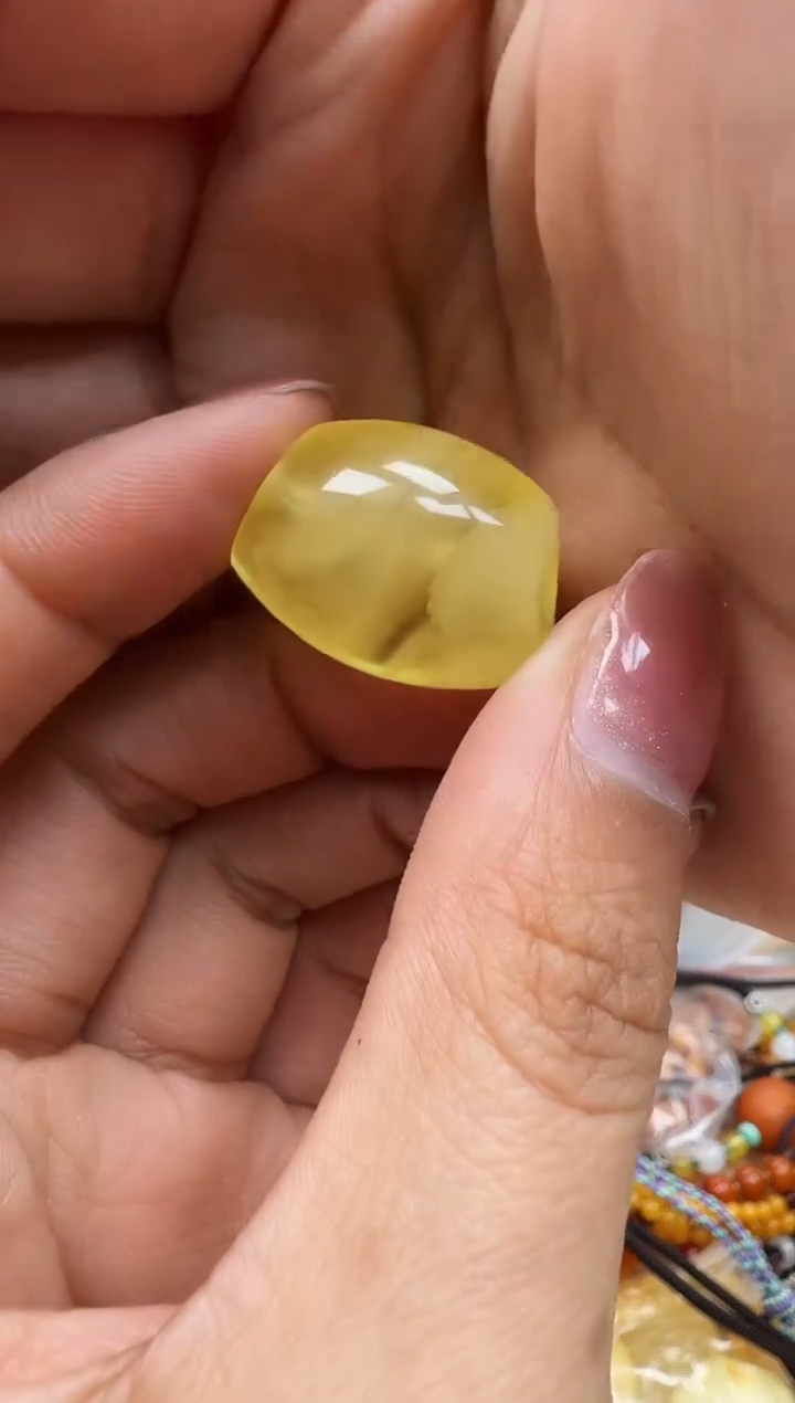 【闪购商品】琥珀裸石未镶嵌珠子