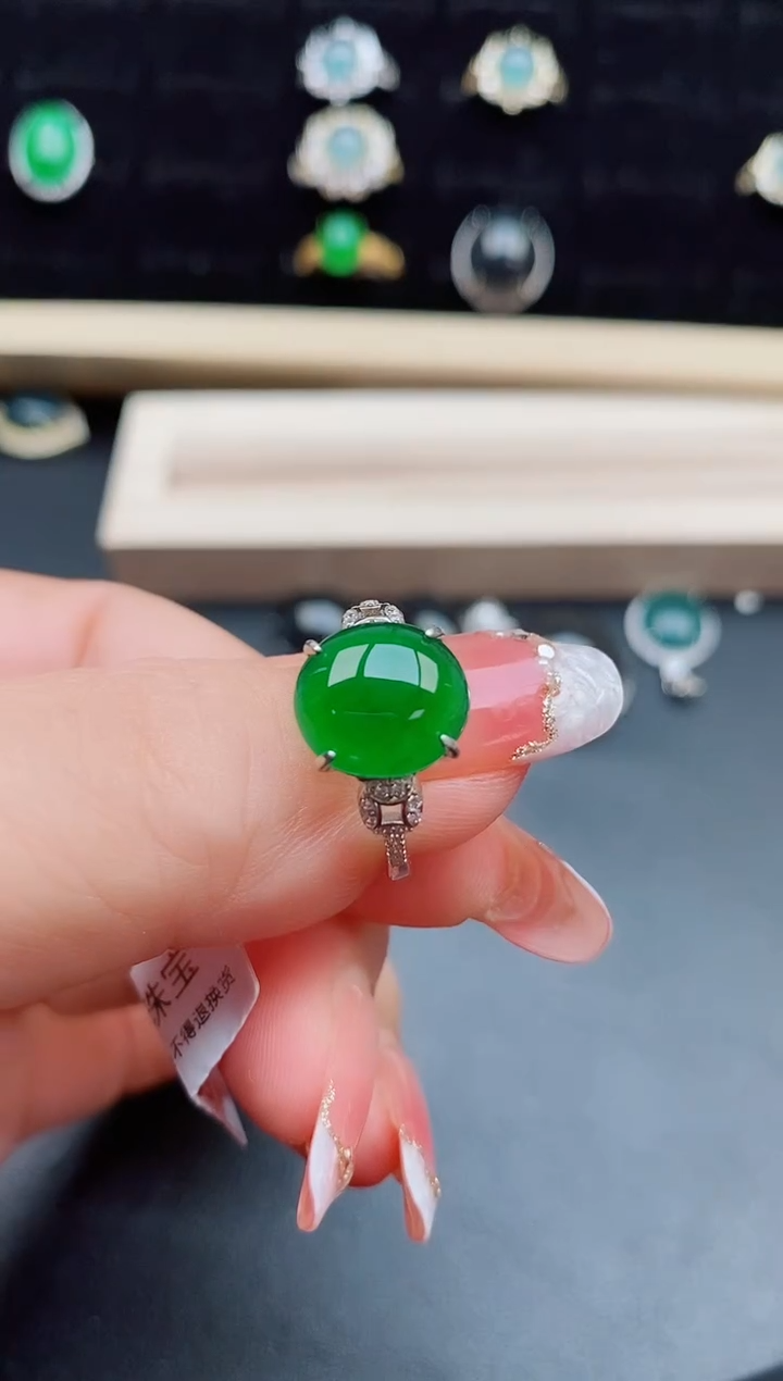 【闪购商品】翡翠戒指银S925镶嵌50000