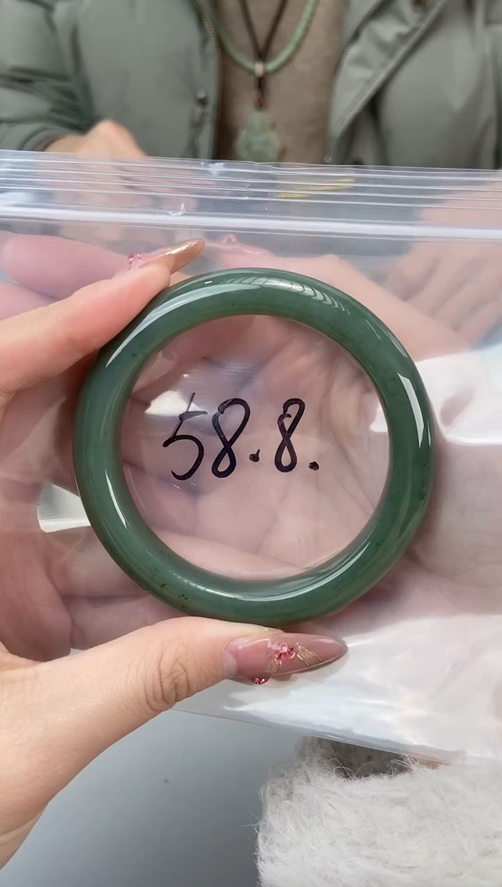 【闪购商品】和田玉手镯未镶嵌天然和田玉