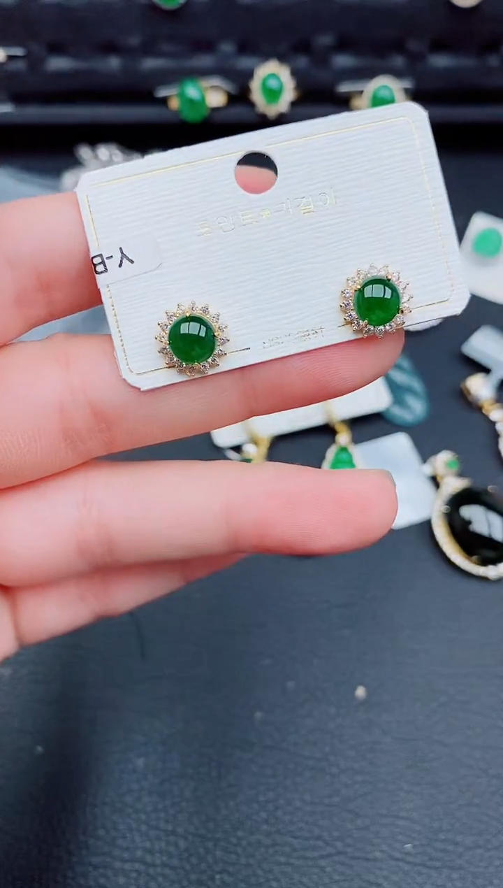 【闪购商品】翡翠耳饰银S925镶嵌天然a货翡翠314