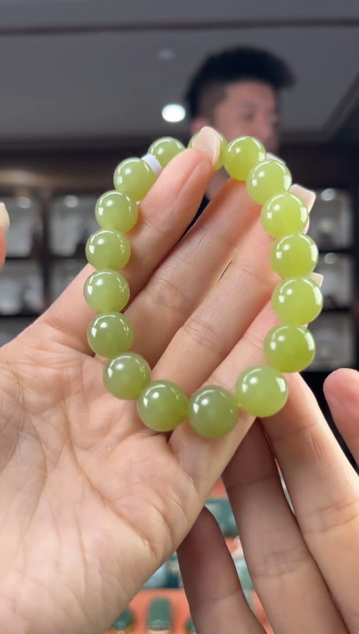 颈饰未镶嵌和田玉佩佩12mm左右