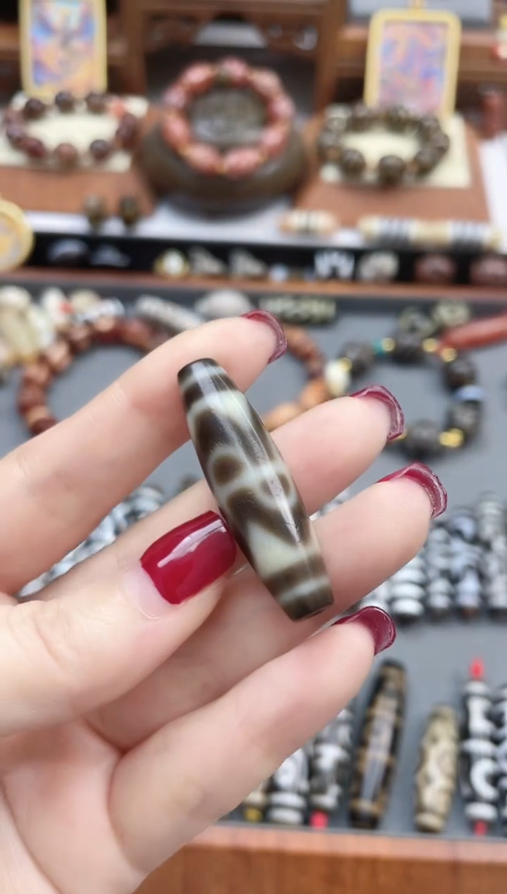 【闪购商品】玛瑙/玉髓珠珠未镶嵌牙牙六瓣