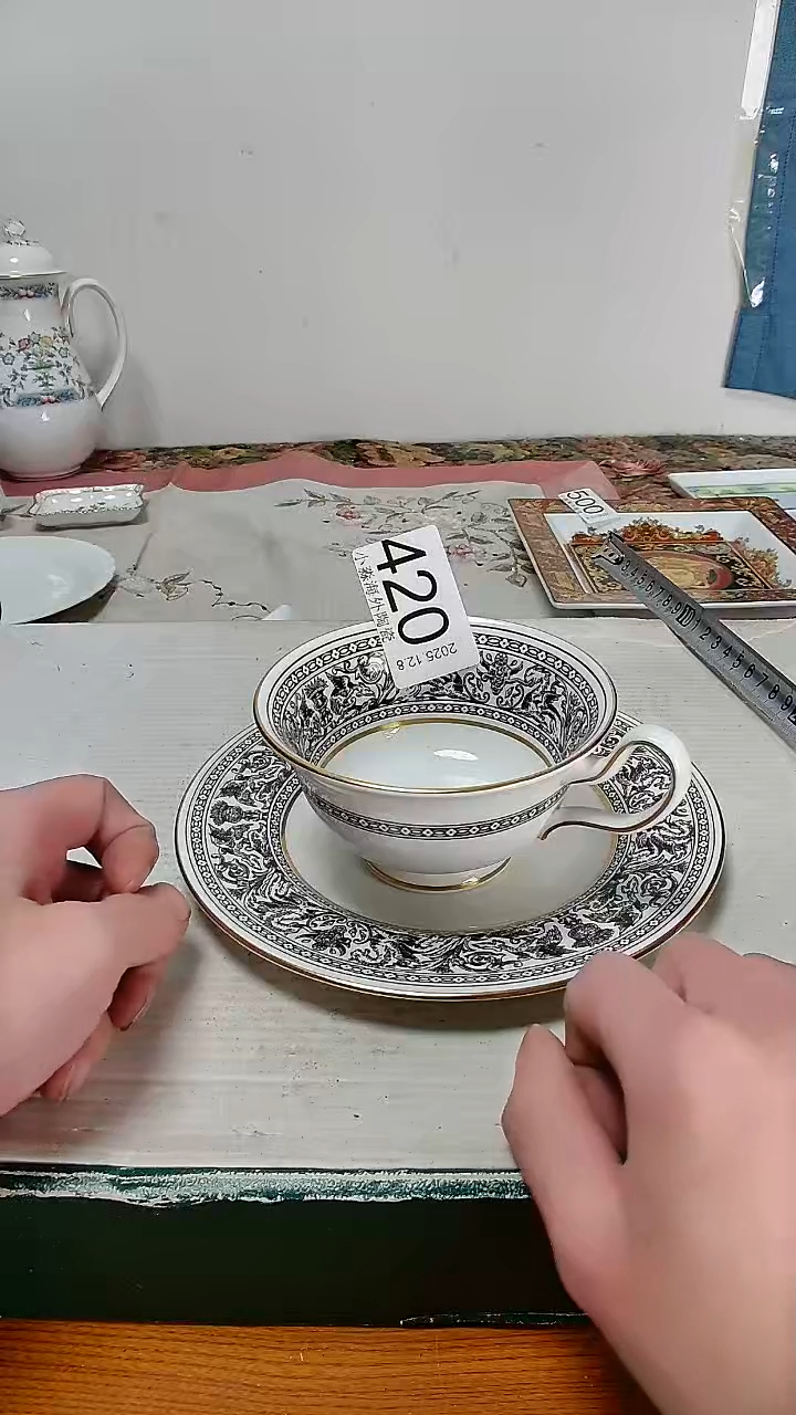 瓷片贝***了小淼海外陶瓷工艺品