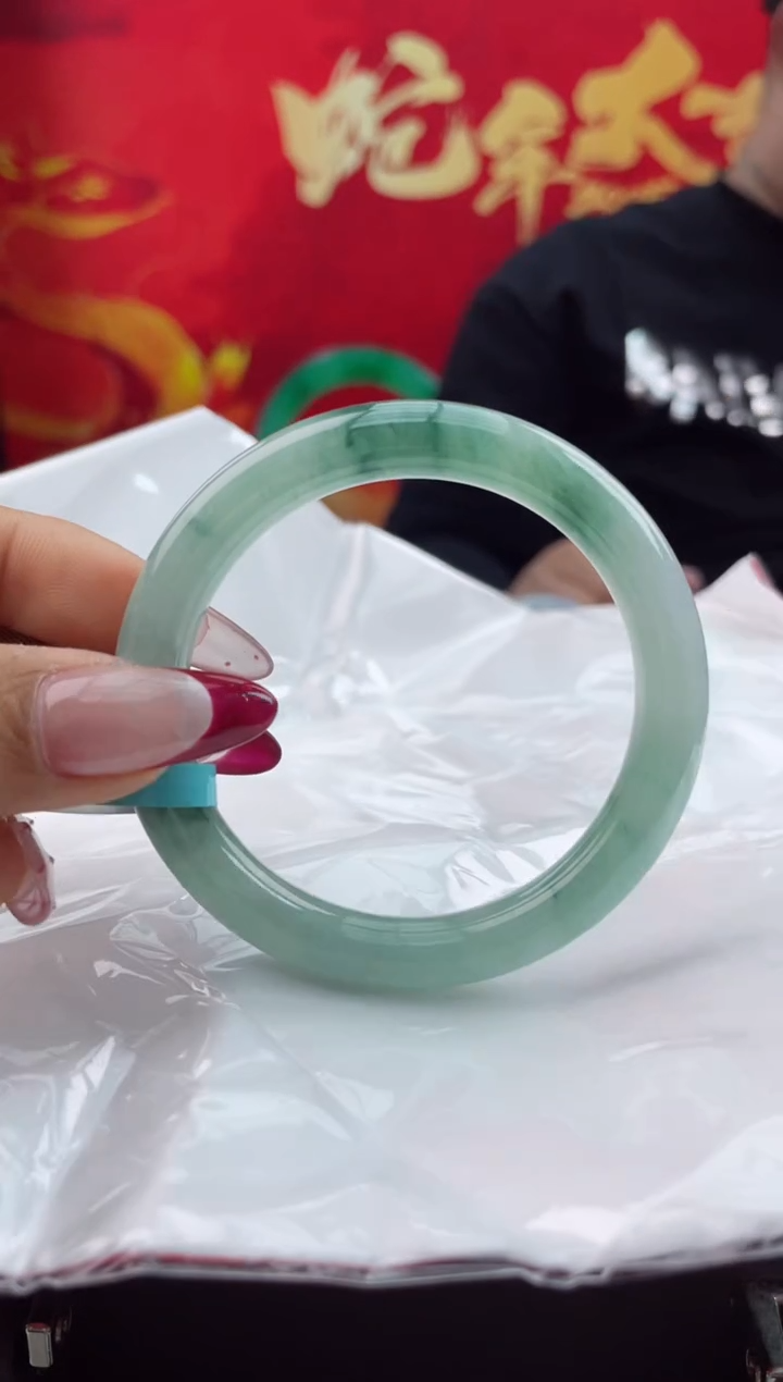 【闪购商品】翡翠手镯未镶嵌翡翠手镯