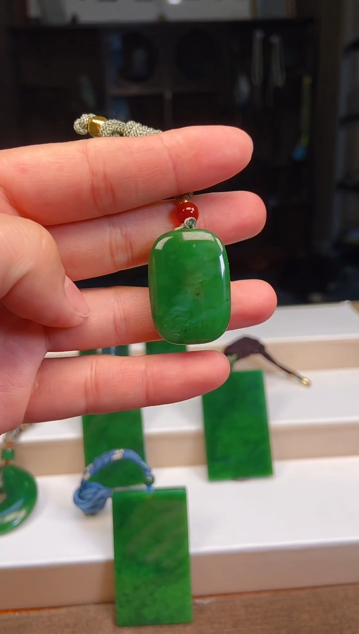 【闪购商品】和田玉挂件未镶嵌1