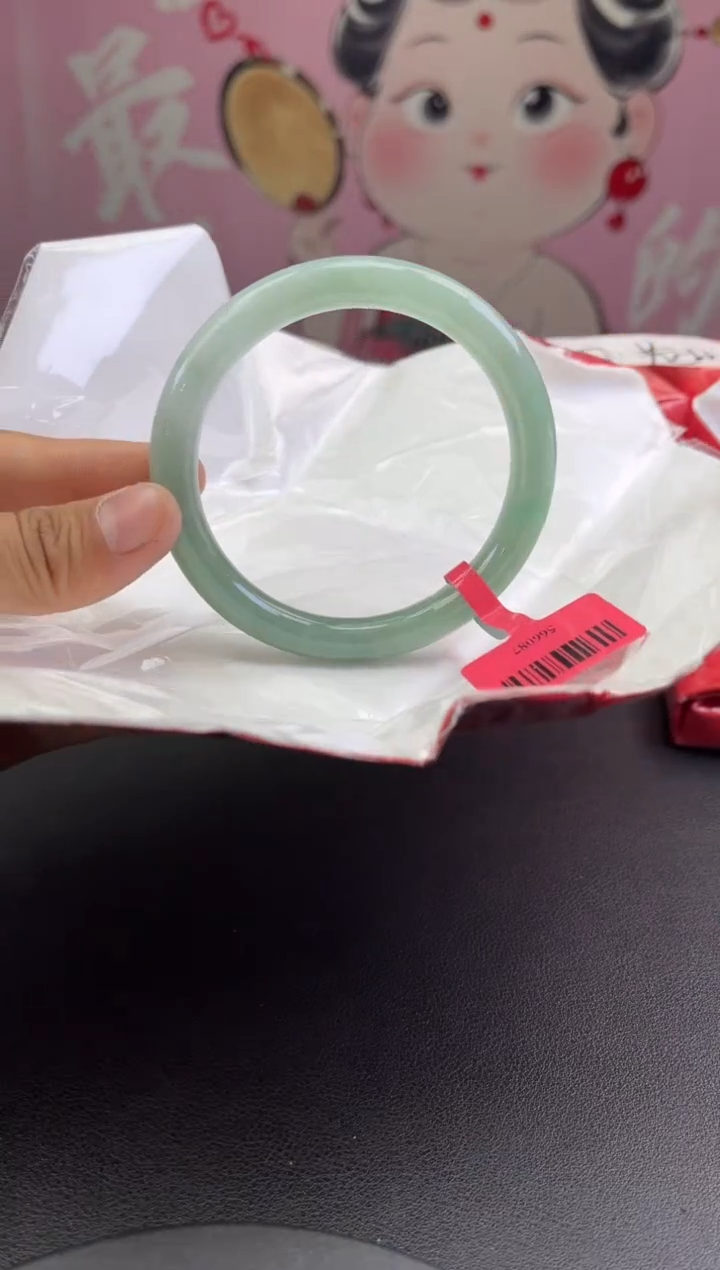 【闪购商品】翡翠手镯（圆镯）未镶嵌翡翠手镯4