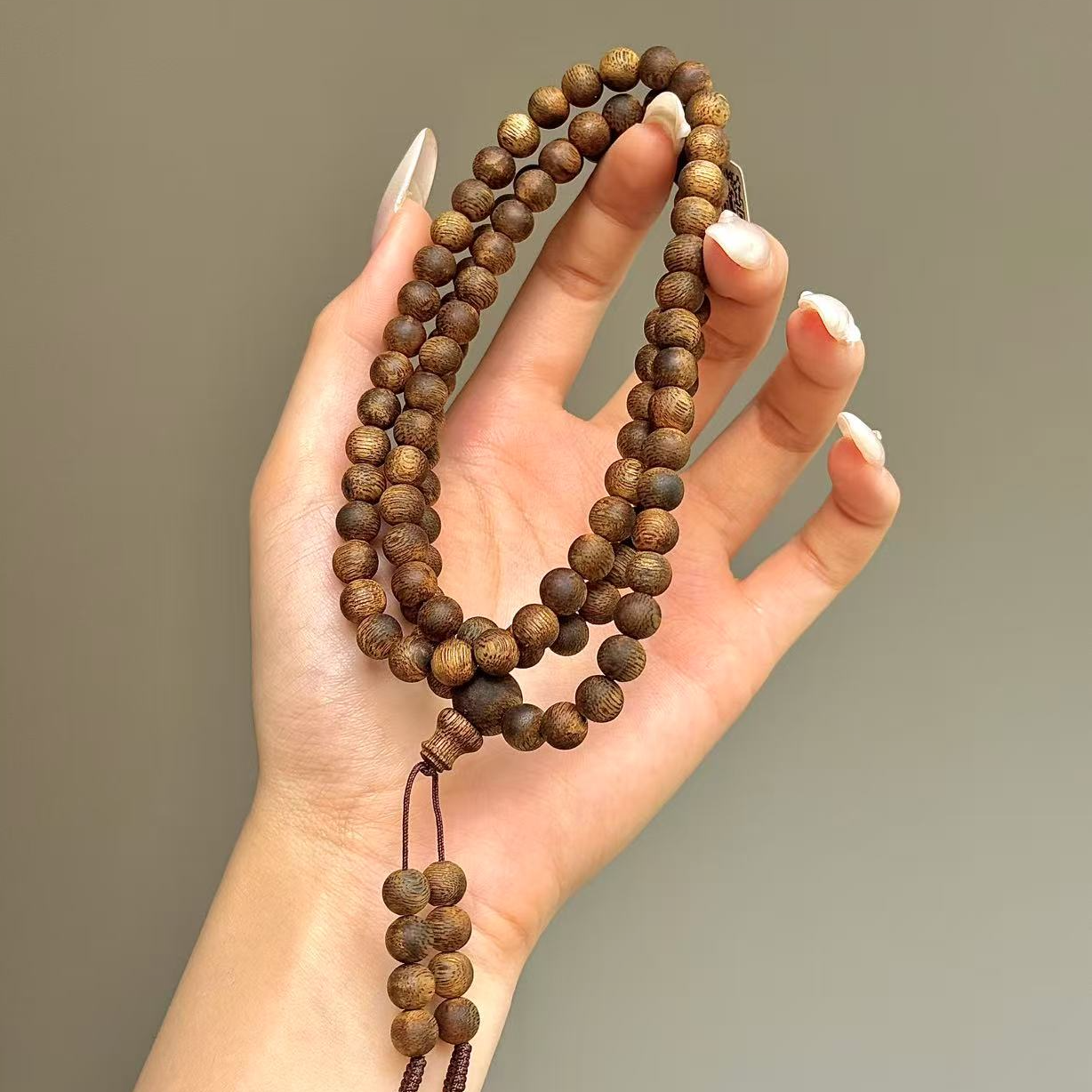 沉香【女生新人必入】7mm莺歌绿棋楠蓝宝石圆珠多圈