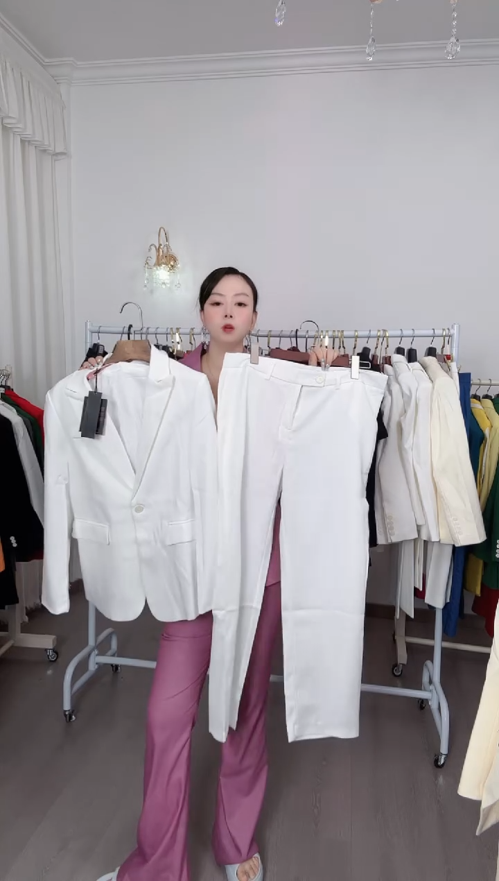 XXL码套装（不退不换、高品质西装现货清仓处理）