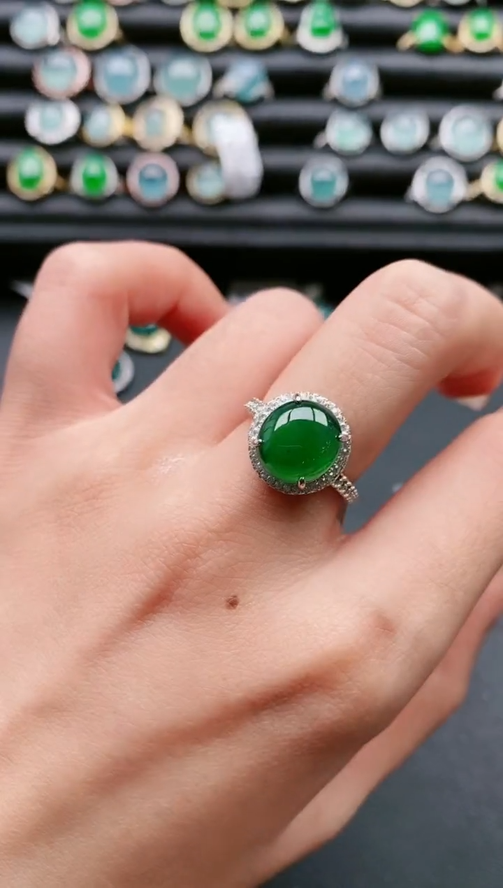【闪购商品】翡翠戒指银S925镶嵌111111