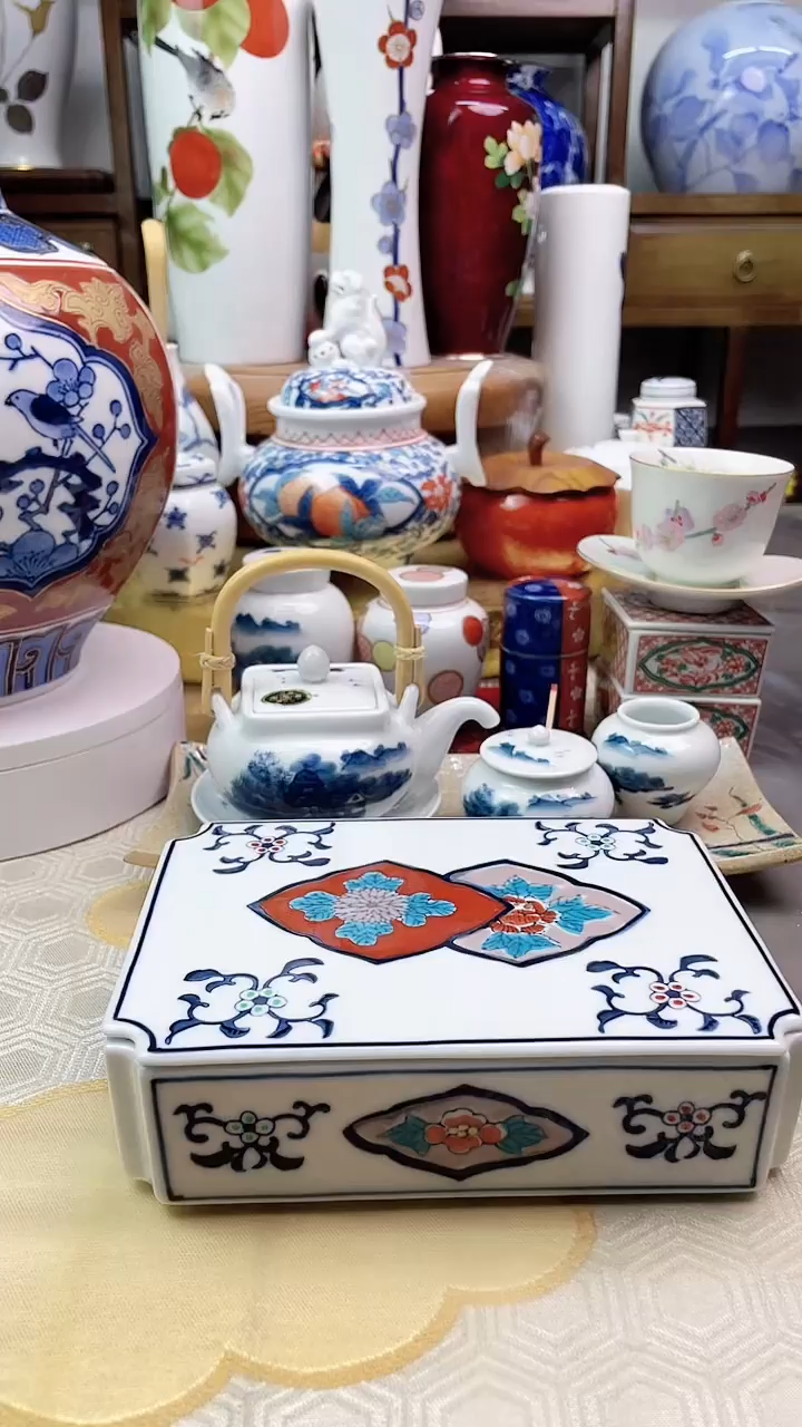 【闪购商品】盘日产青花收纳盒