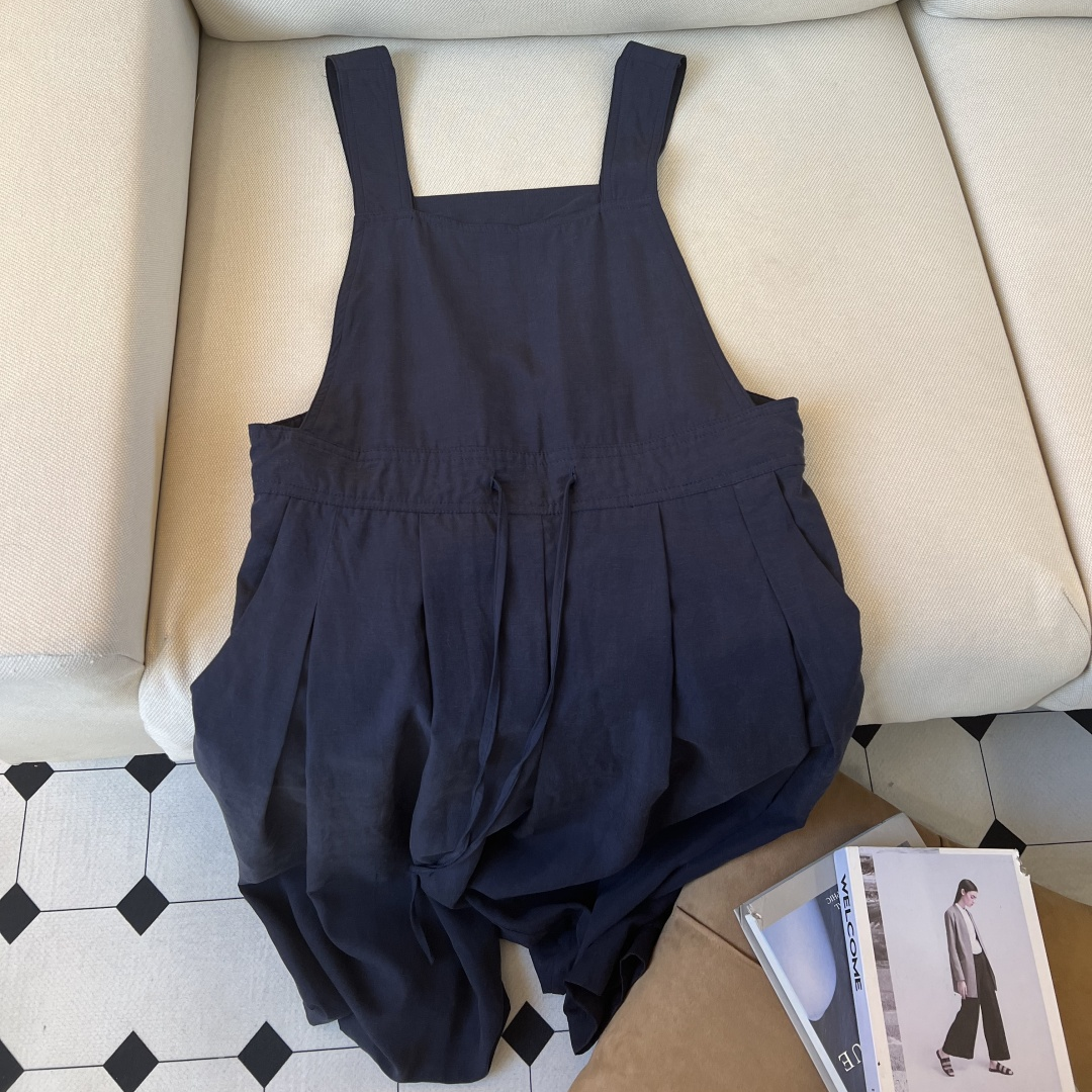 海盐~韩风休闲洋气背带裤 垂坠凉快 夏新